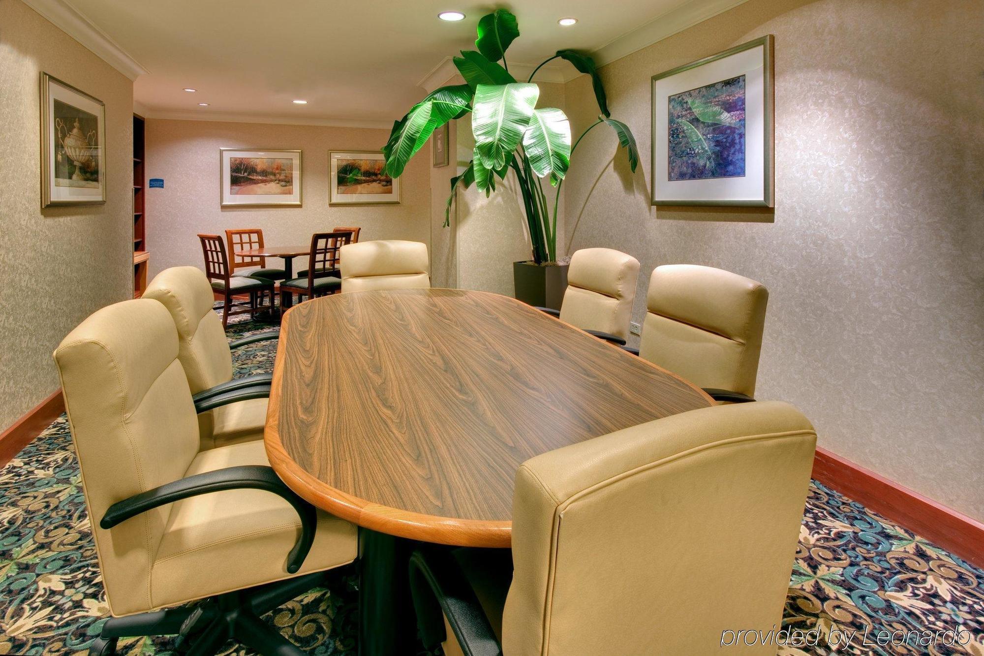 Staybridge Suites Chicago-Oakbrook Terrace By Ihg Einrichtungen foto