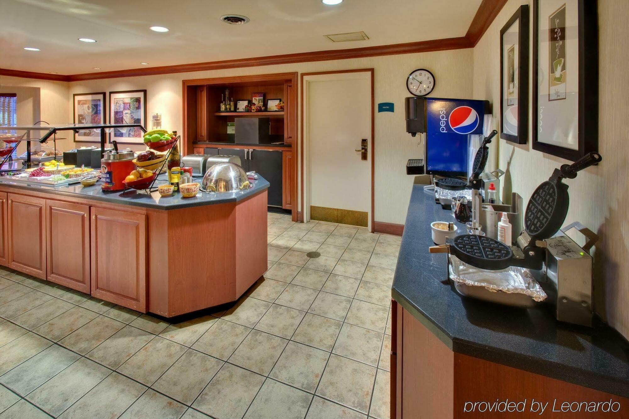 Staybridge Suites Chicago-Oakbrook Terrace By Ihg Restaurant foto